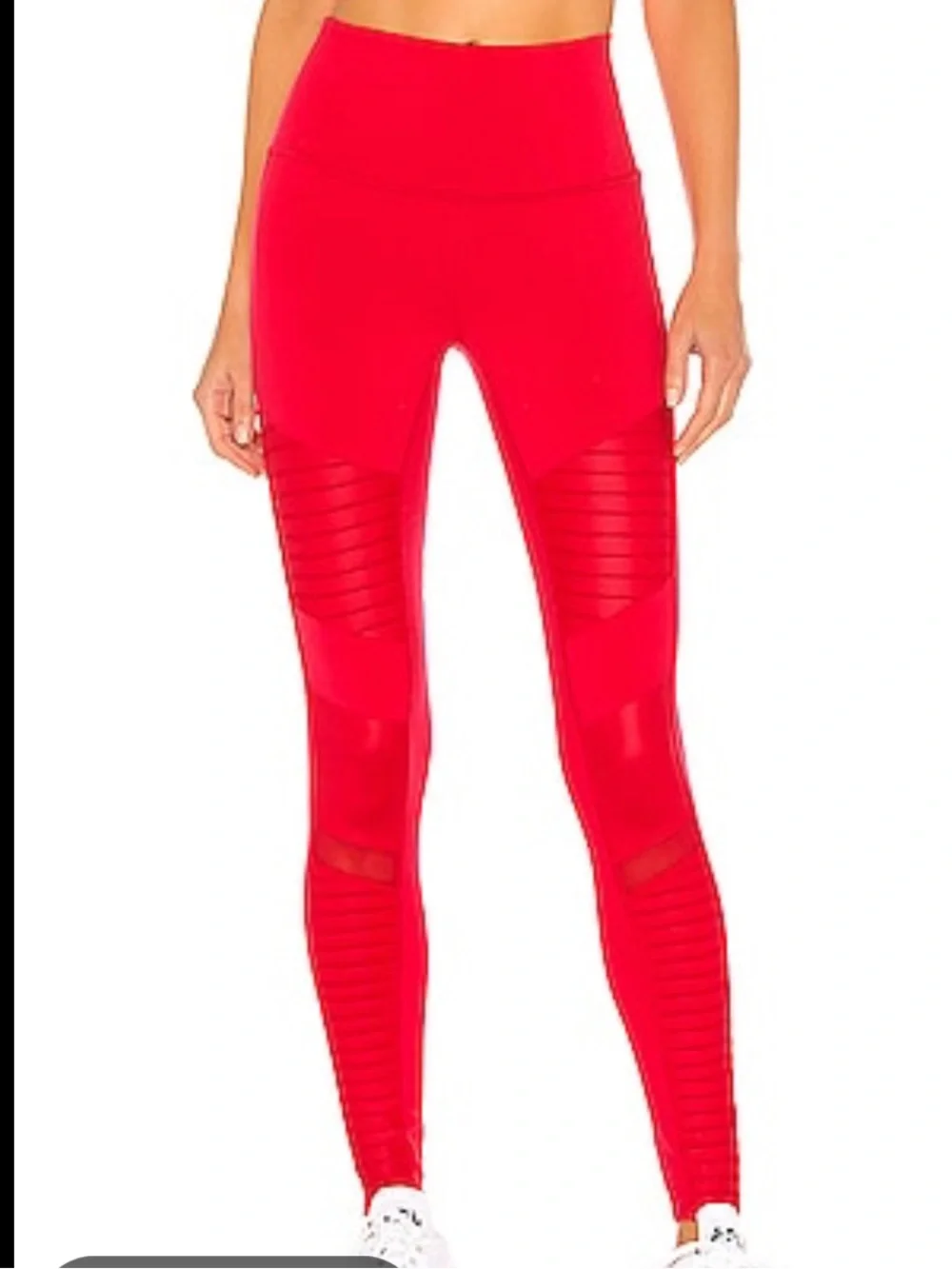 Like new Alo Yoga airbrush moto legging cherry size xxs